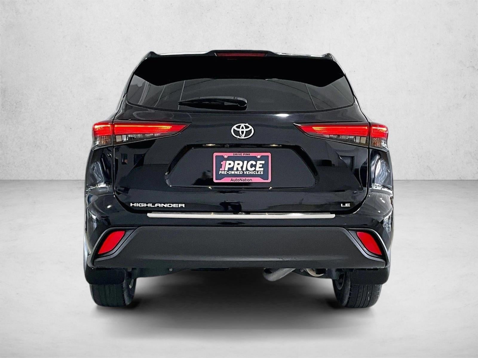 2022 Toyota Highlander LE