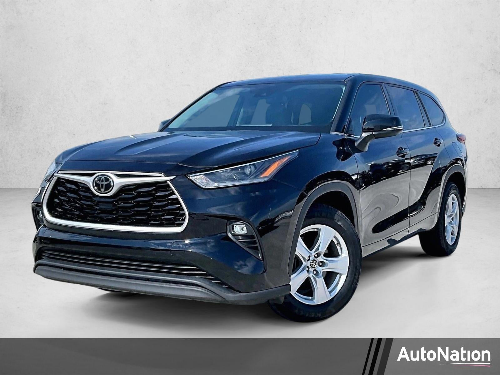 2021 Toyota Highlander LE