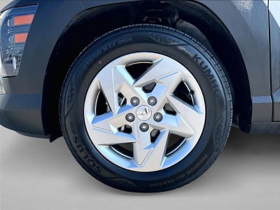 2024 Hyundai Kona SE