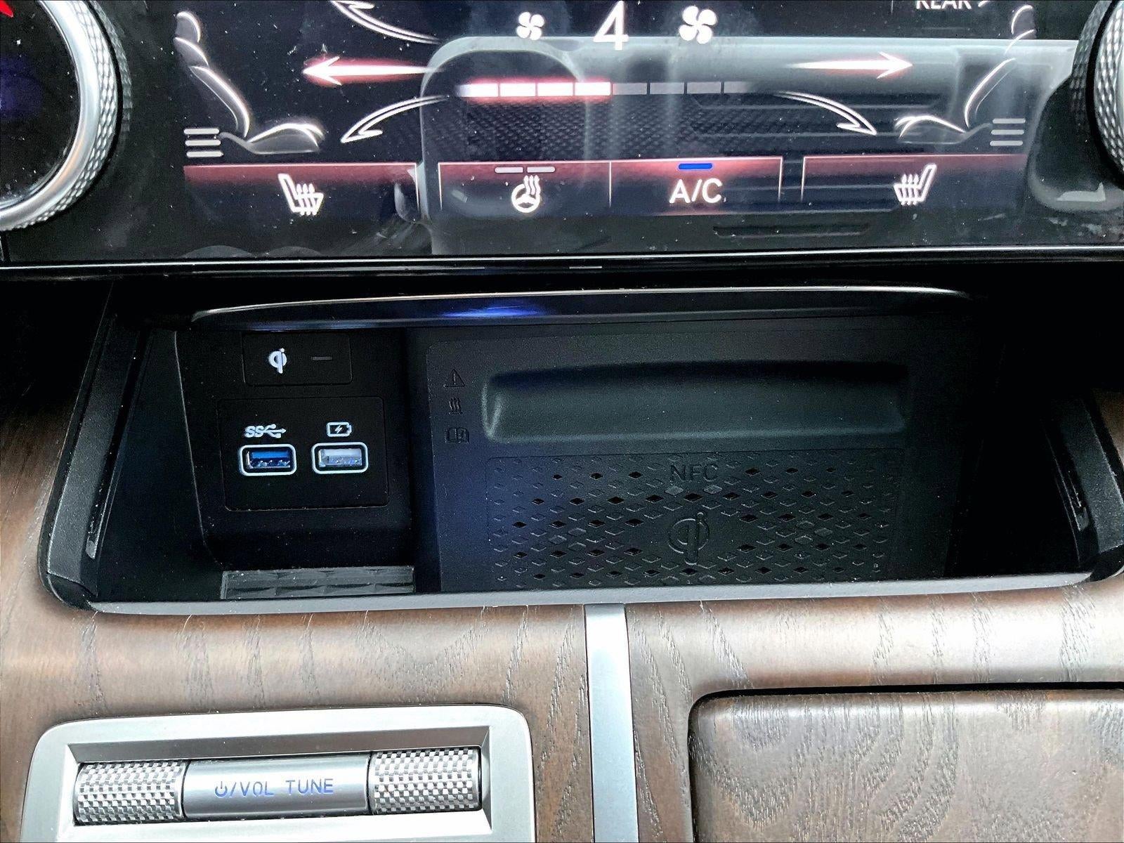 2024 Genesis GV80 Base