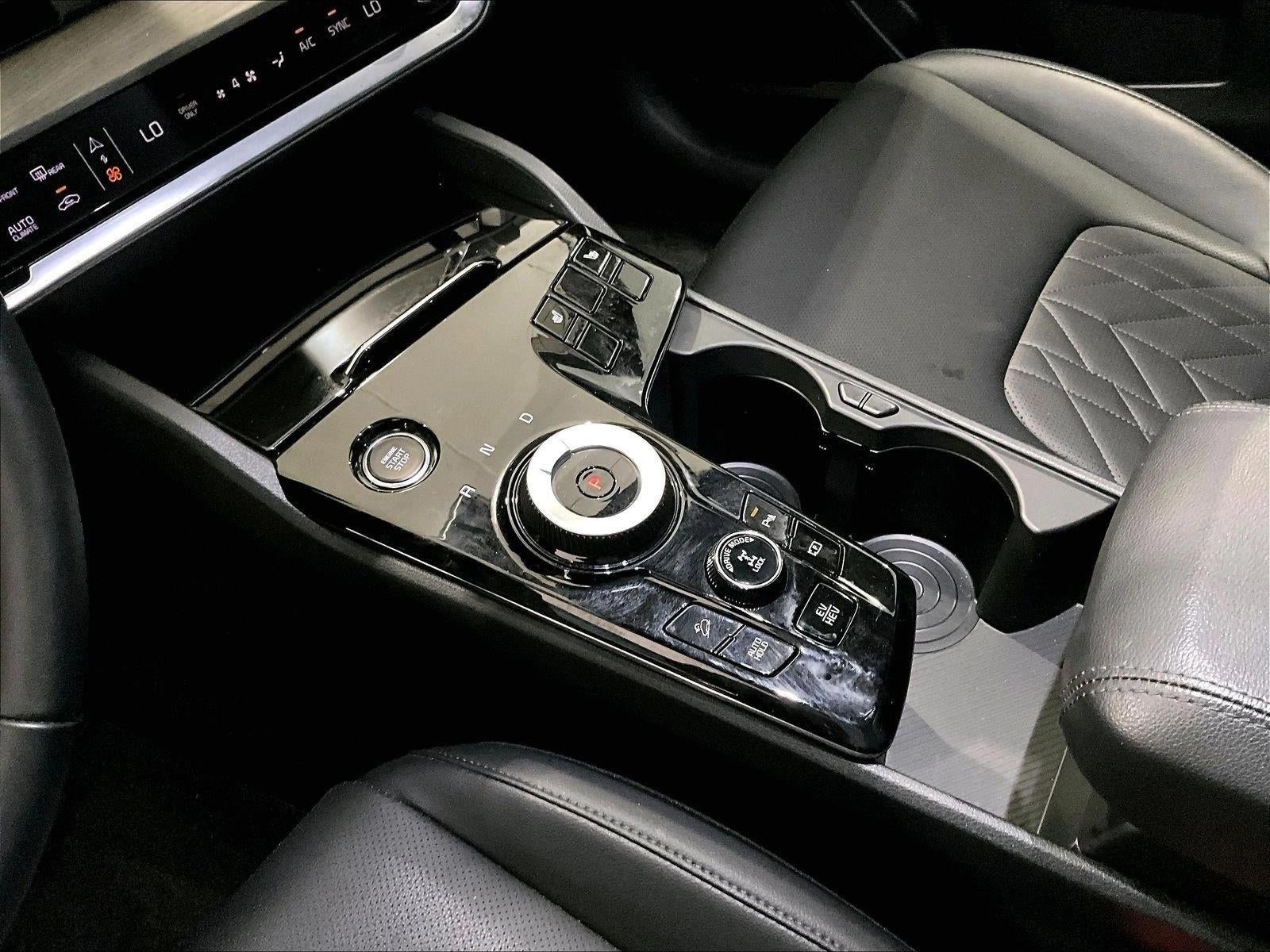 2024 Kia Sportage Plug-In Hybrid X-Line