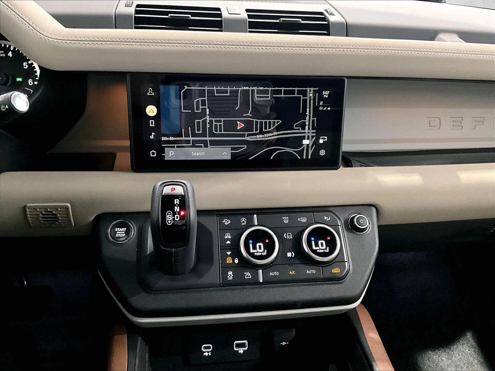 2023 Land Rover Defender X-Dynamic SE