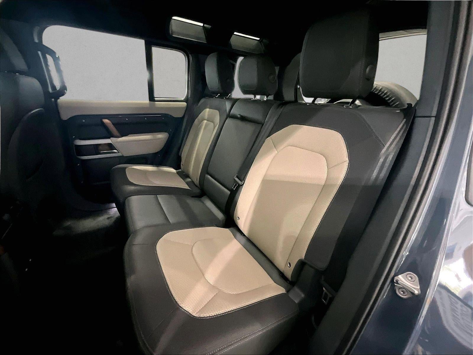 2023 Land Rover Defender X-Dynamic SE