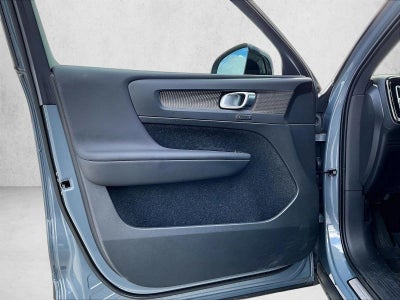 2021 Volvo XC40 Recharge Pure Electric Base