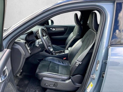 2021 Volvo XC40 Recharge Pure Electric Base