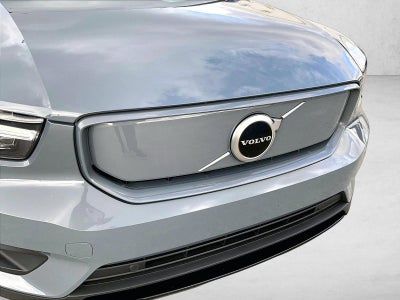 2021 Volvo XC40 Recharge Pure Electric Base