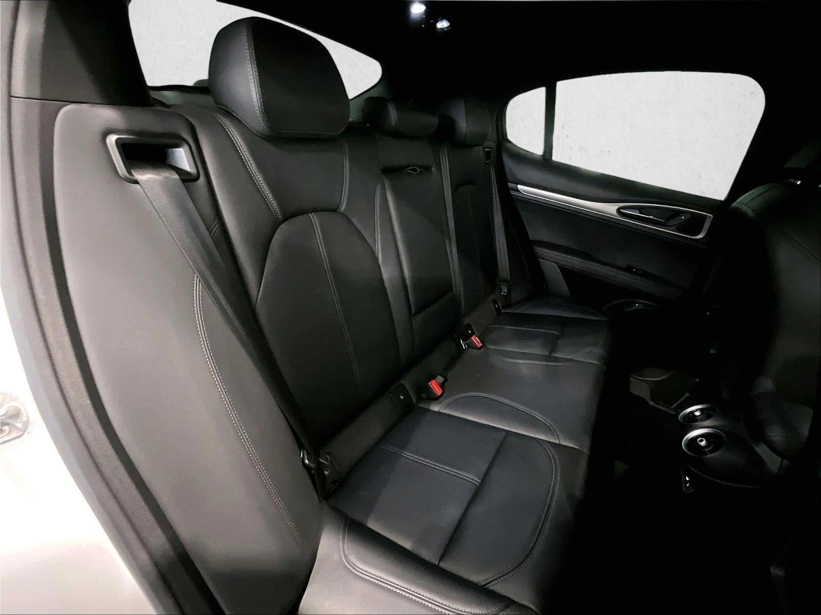 2024 Alfa Romeo Stelvio Ti