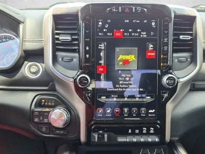 2020 RAM 1500 Laramie Crew Cab 4x4 5'7" Box
