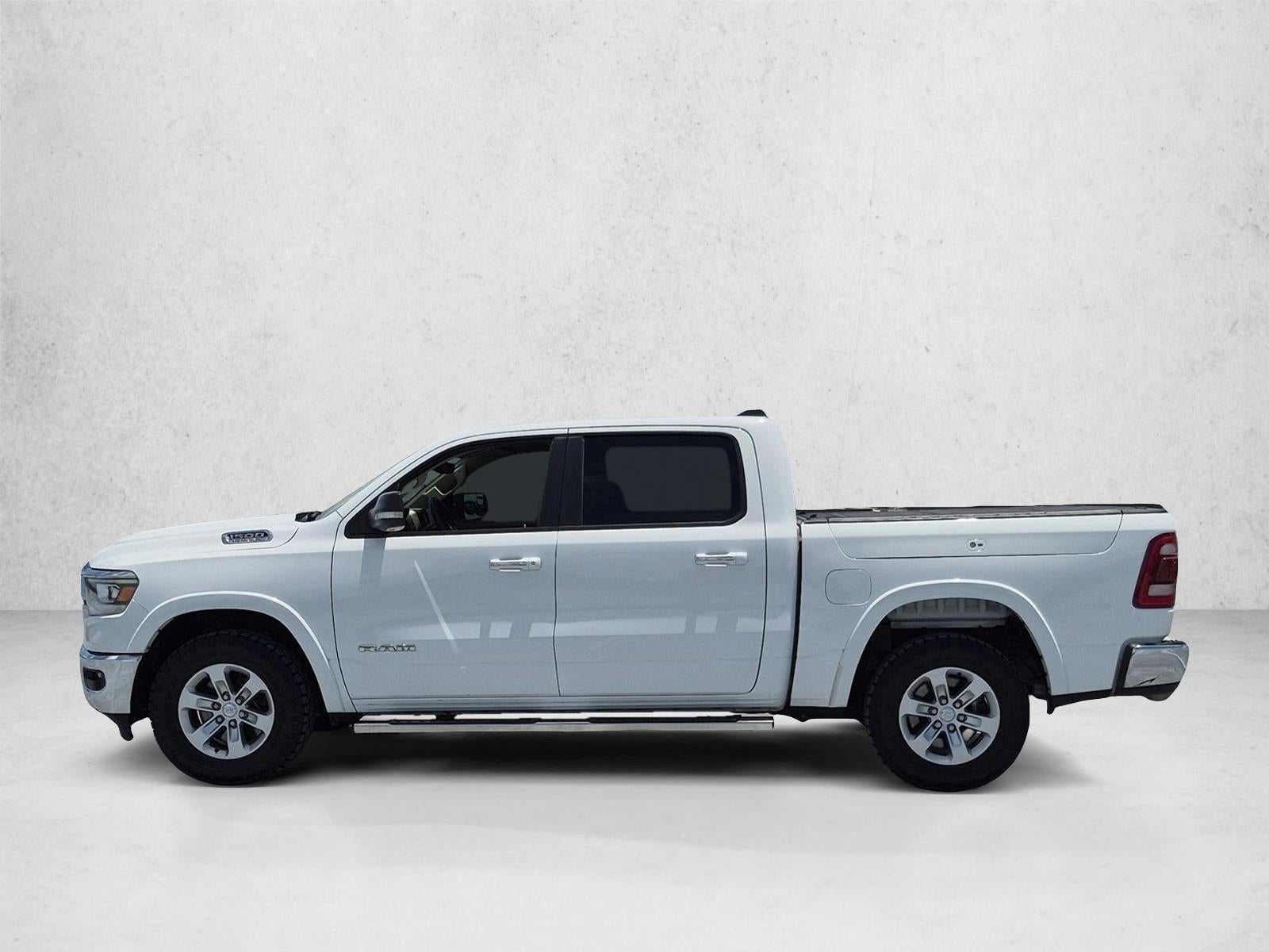 2020 RAM 1500 Laramie Crew Cab 4x4 5'7" Box