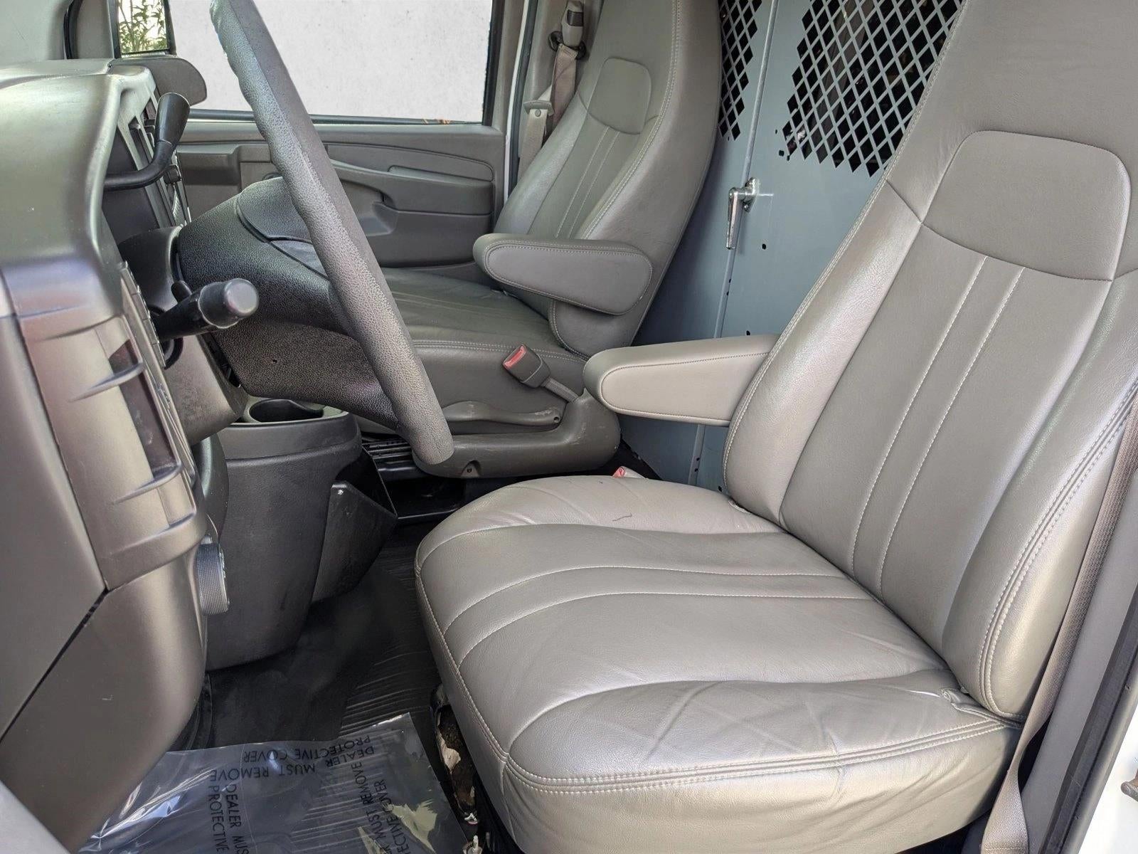 2013 Chevrolet Express Cargo 1500 Base