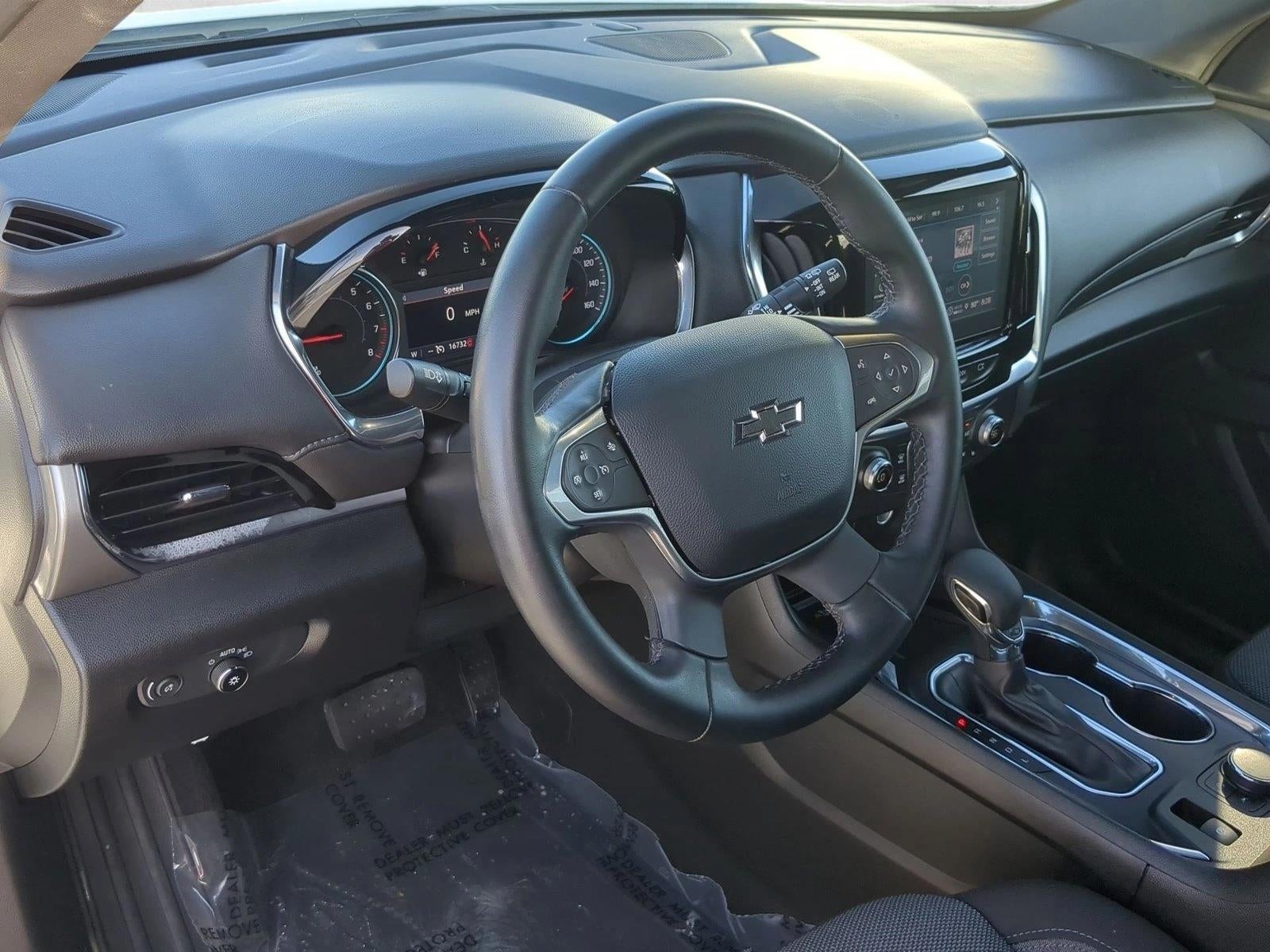 2023 Chevrolet Traverse Base