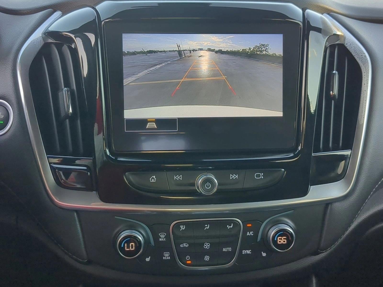 2023 Chevrolet Traverse Base