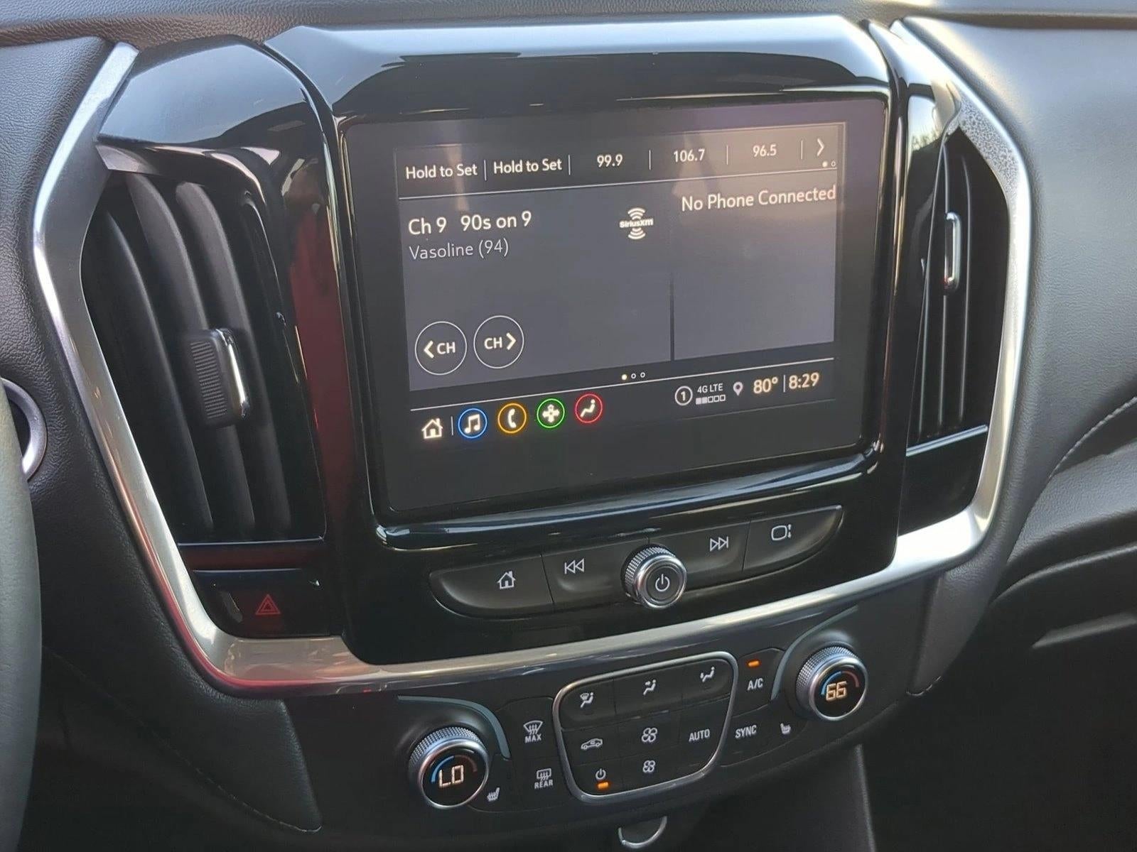 2023 Chevrolet Traverse Base