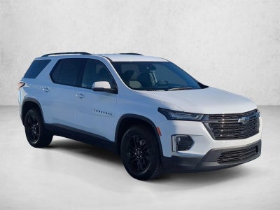 2023 Chevrolet Traverse Base