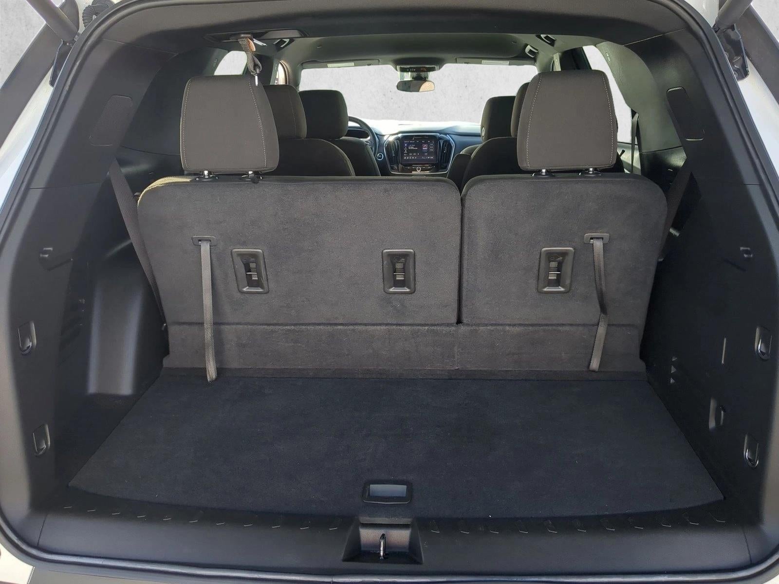 2023 Chevrolet Traverse Base