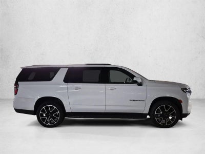 2023 Chevrolet Suburban RST