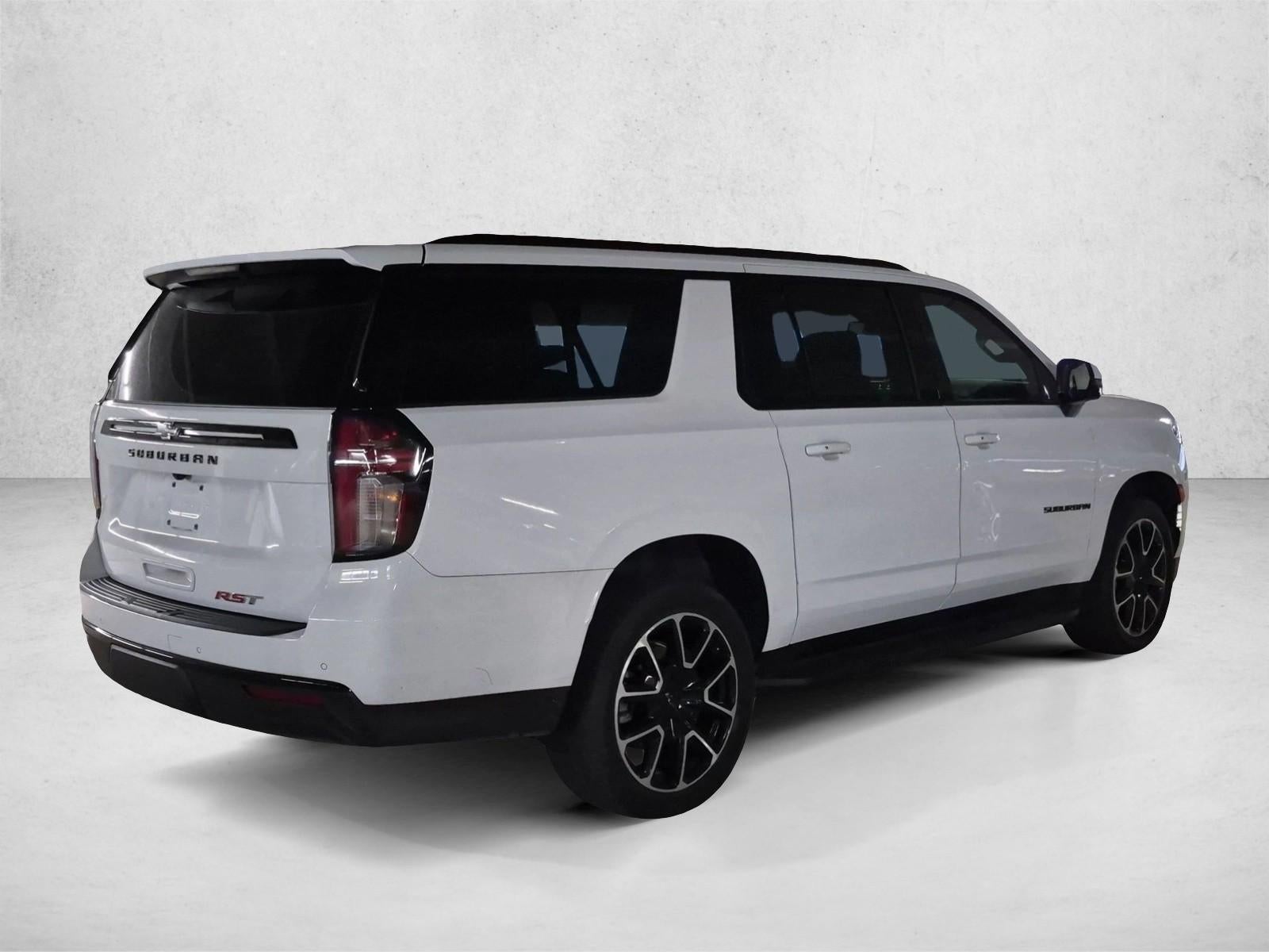 2023 Chevrolet Suburban RST