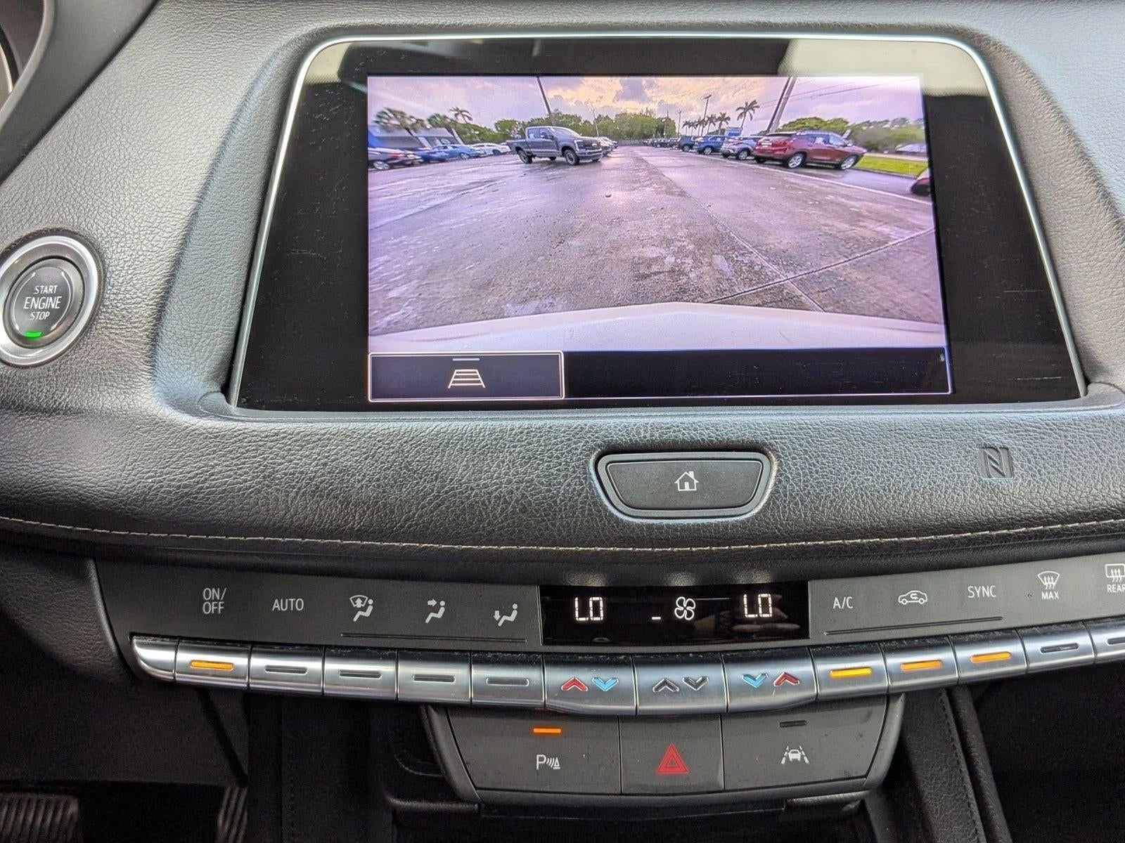 2021 Cadillac XT4 FWD Premium Luxury