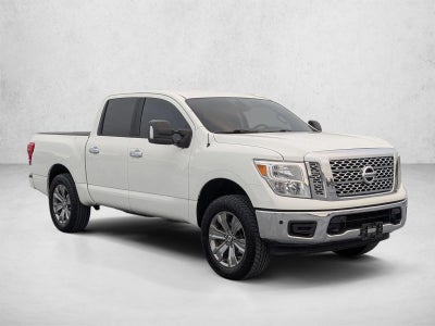 2018 Nissan TITAN SV
