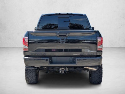2019 Nissan TITAN SL