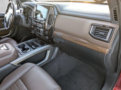 2021 Nissan TITAN Crew Cab Platinum Reserve 4x4