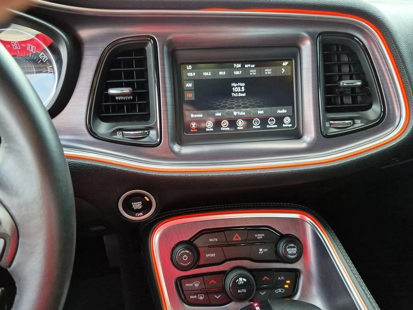 2018 Dodge Challenger SXT