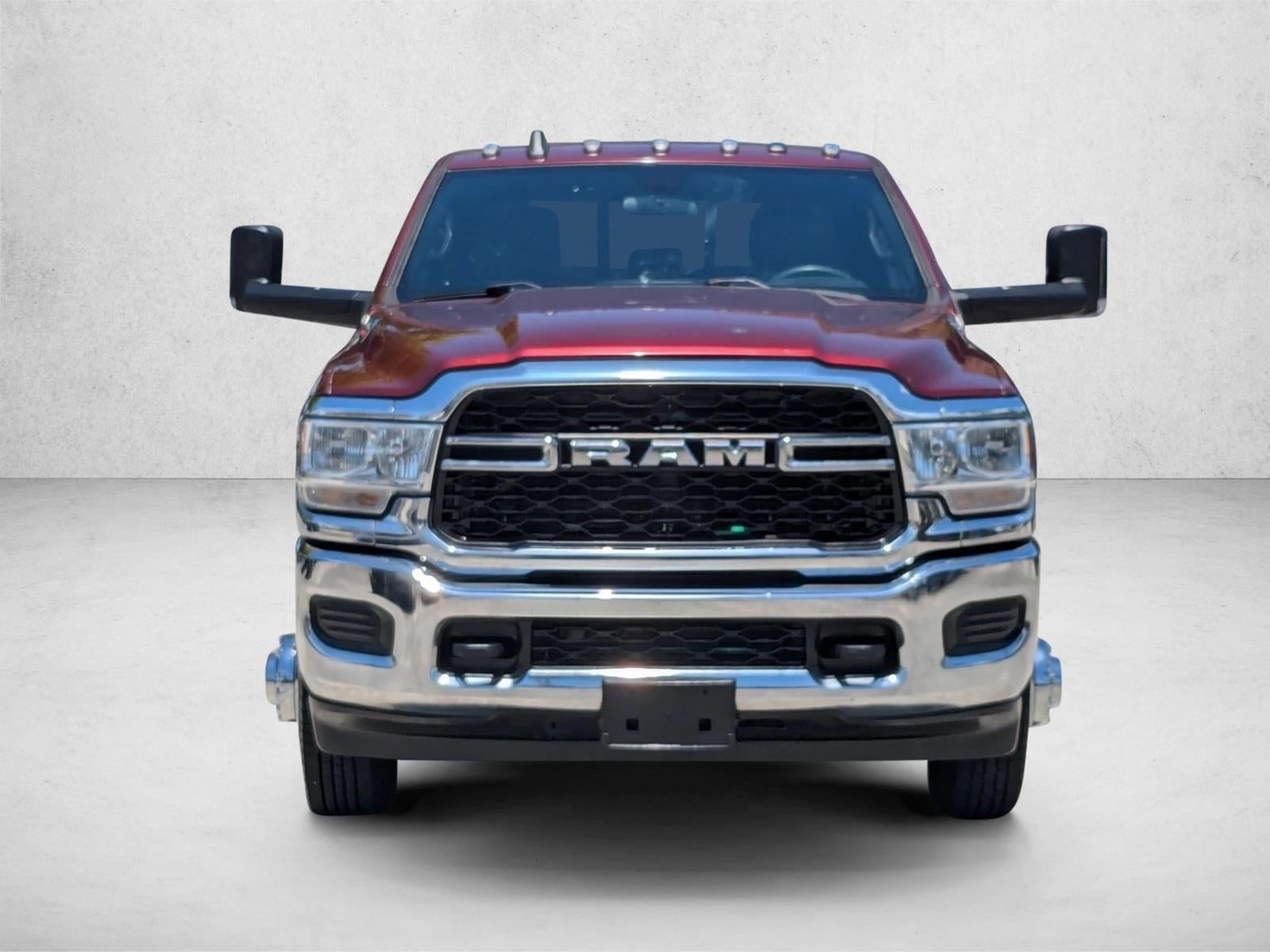 2021 RAM 3500 Tradesman Crew Cab 4x4 8' Box