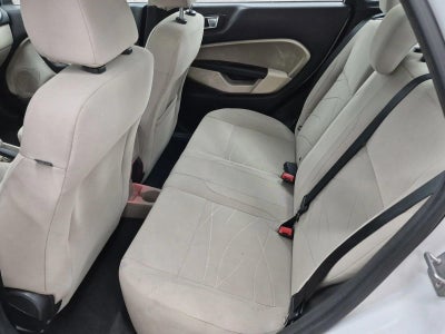 2014 Ford Fiesta SE