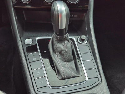 2021 Volkswagen Jetta 1.4T R-Line