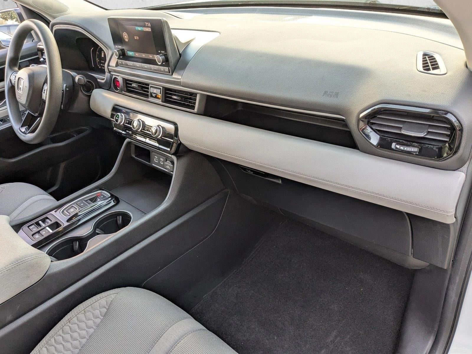 2023 Honda Pilot LX
