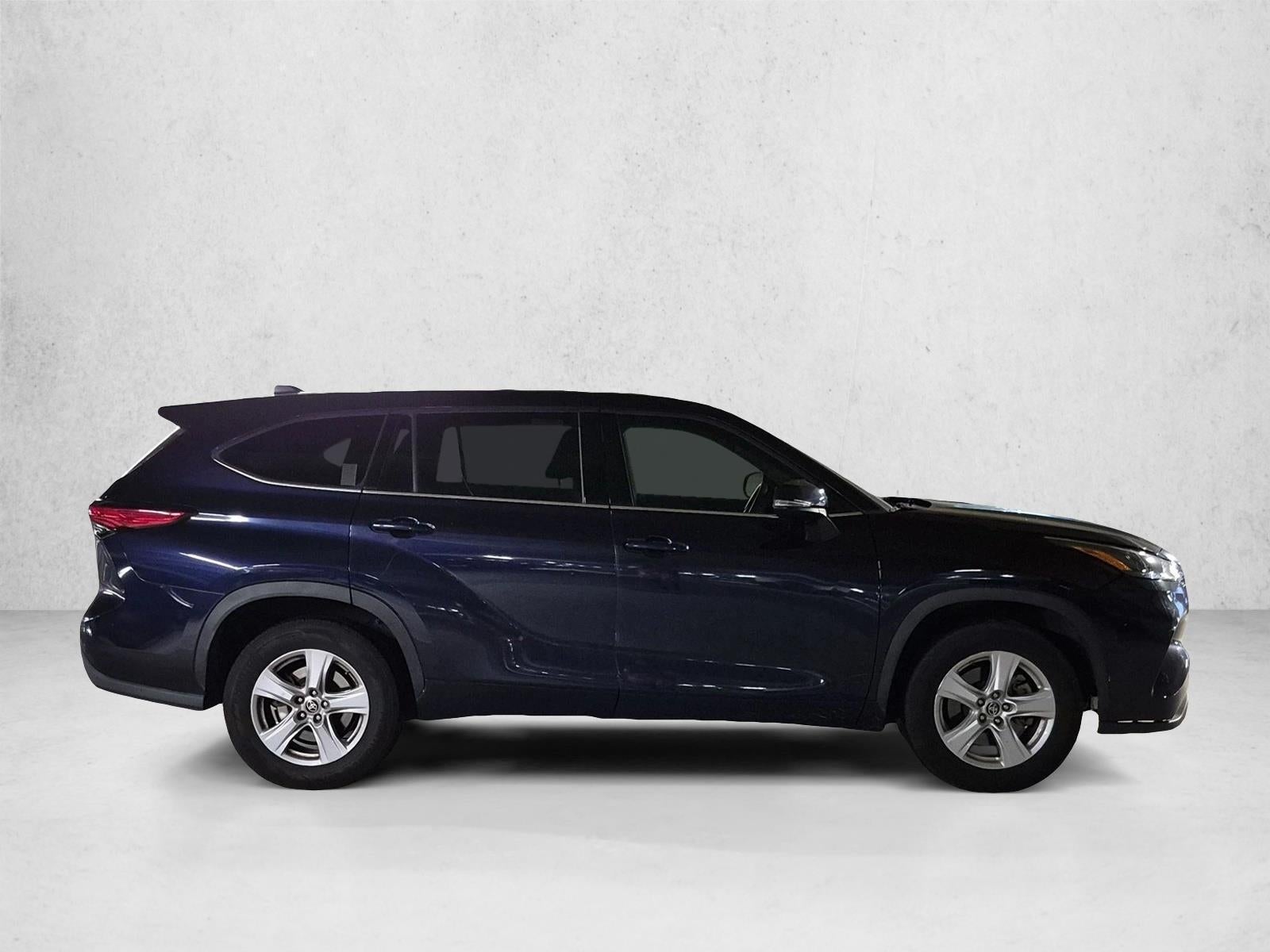 2022 Toyota Highlander L