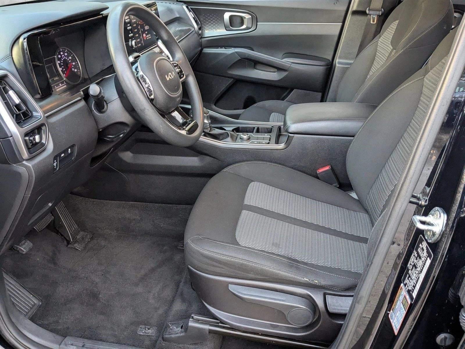 2022 Kia Sorento LX