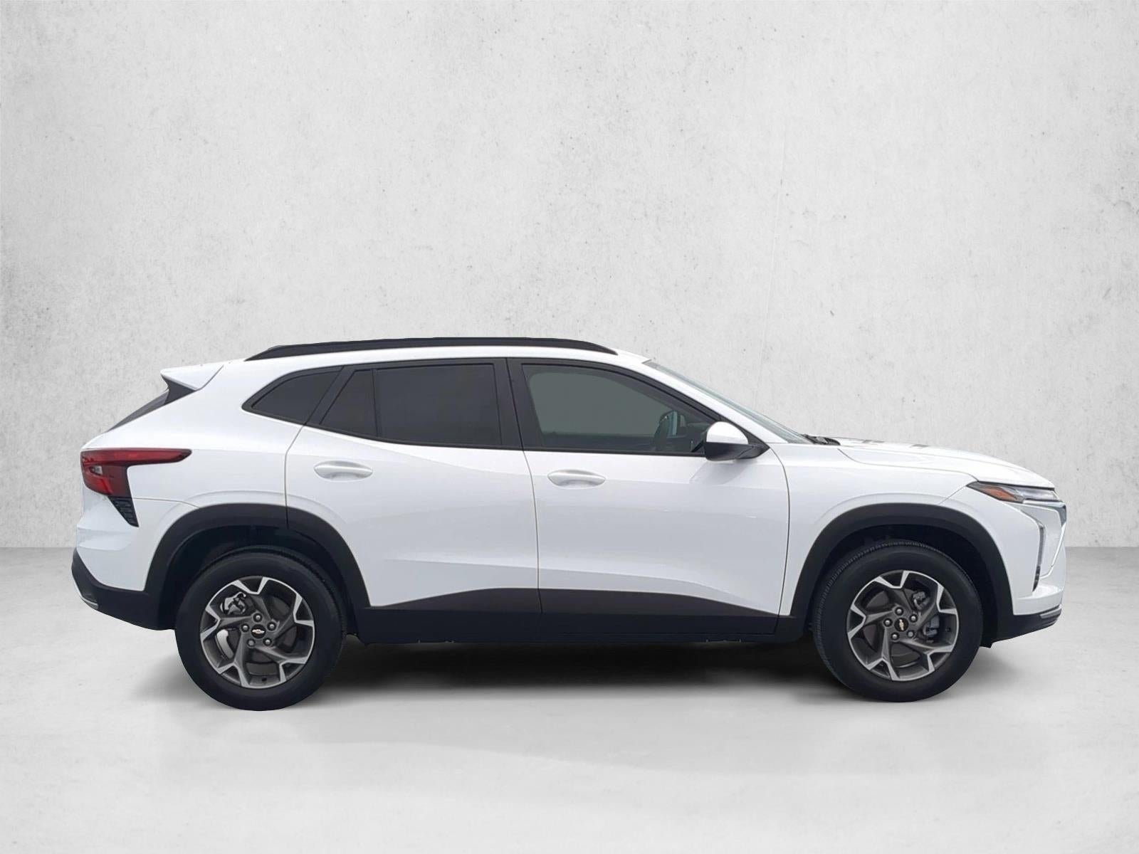 2025 Chevrolet Trax Base