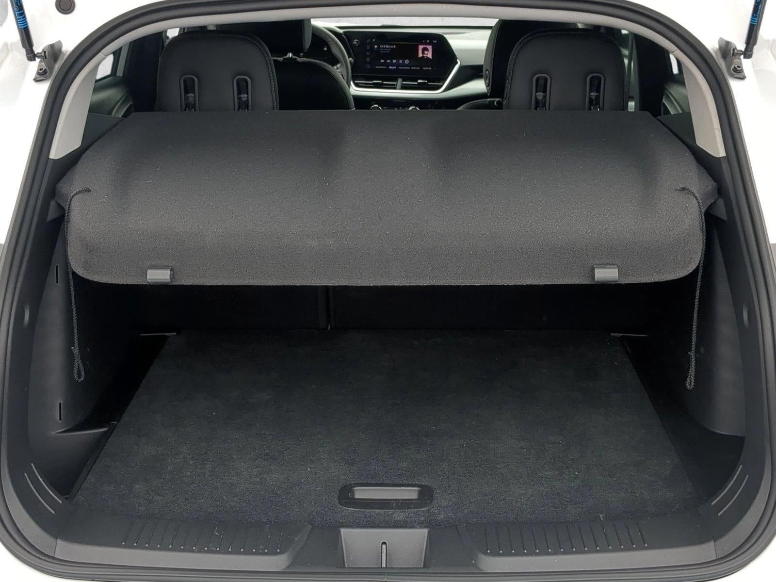 2025 Chevrolet Trax Base