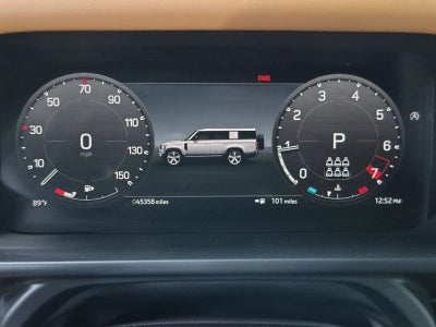 2023 Land Rover Defender 130 SE