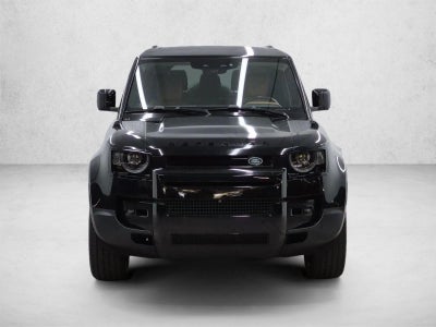 2023 Land Rover Defender 130 SE