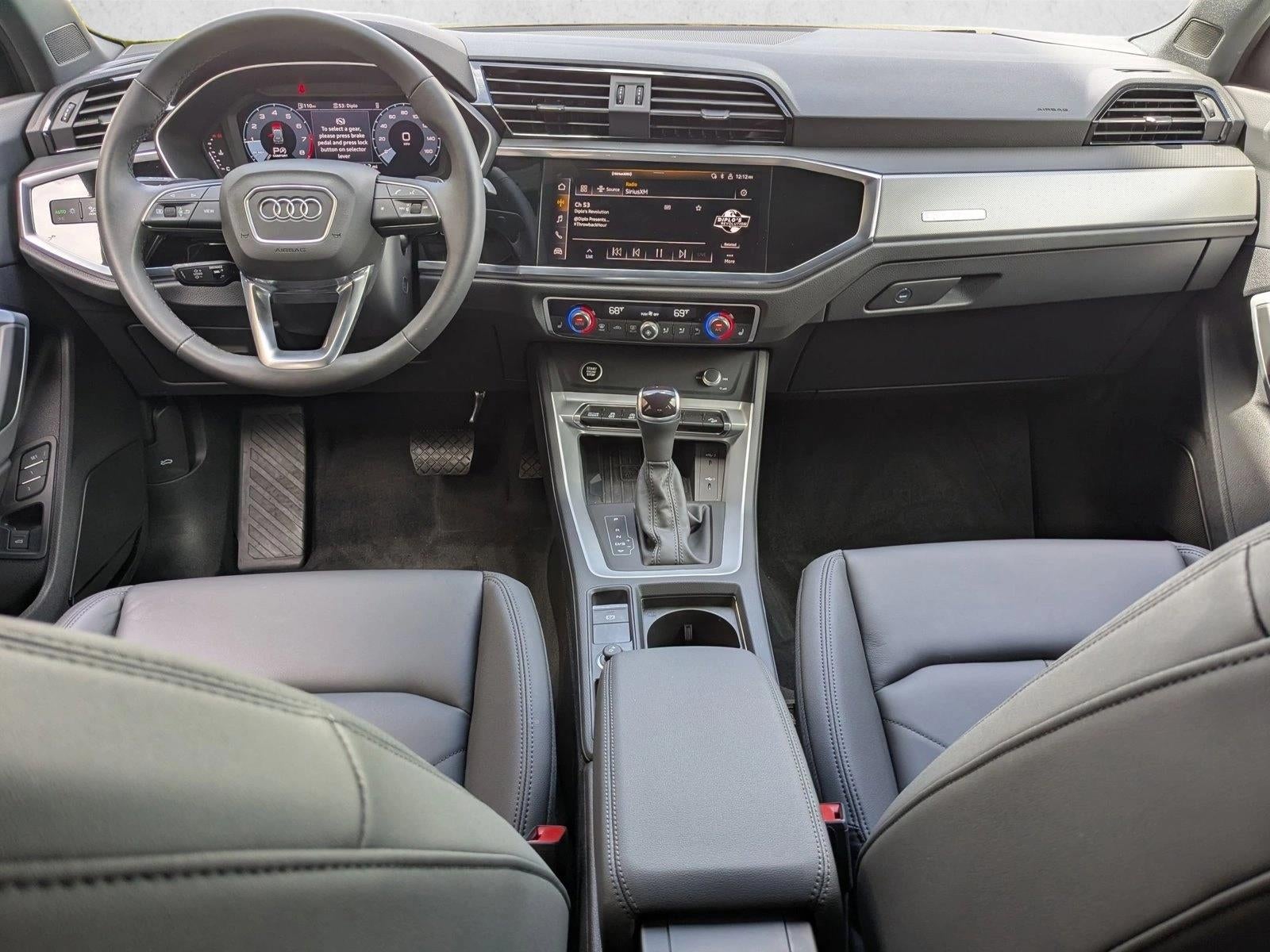 2025 Audi Q3 S line Premium