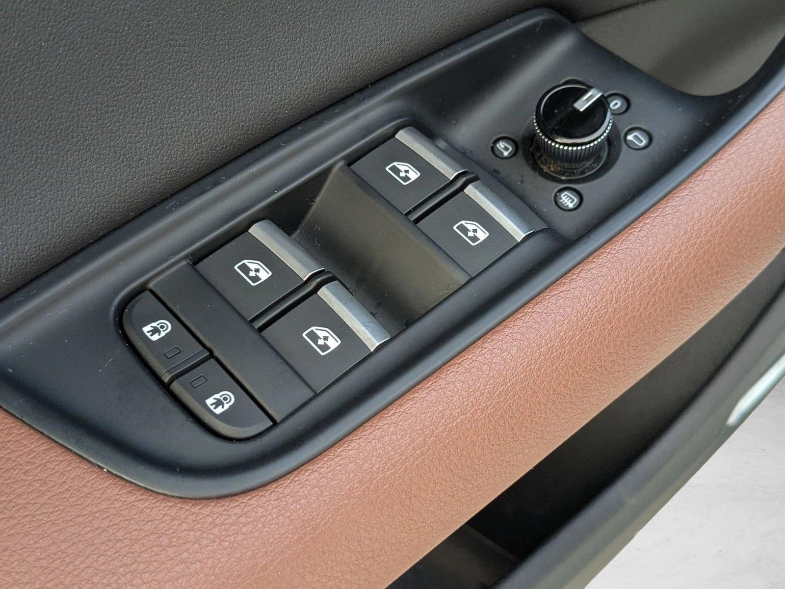 2021 Audi Q7 Premium Plus