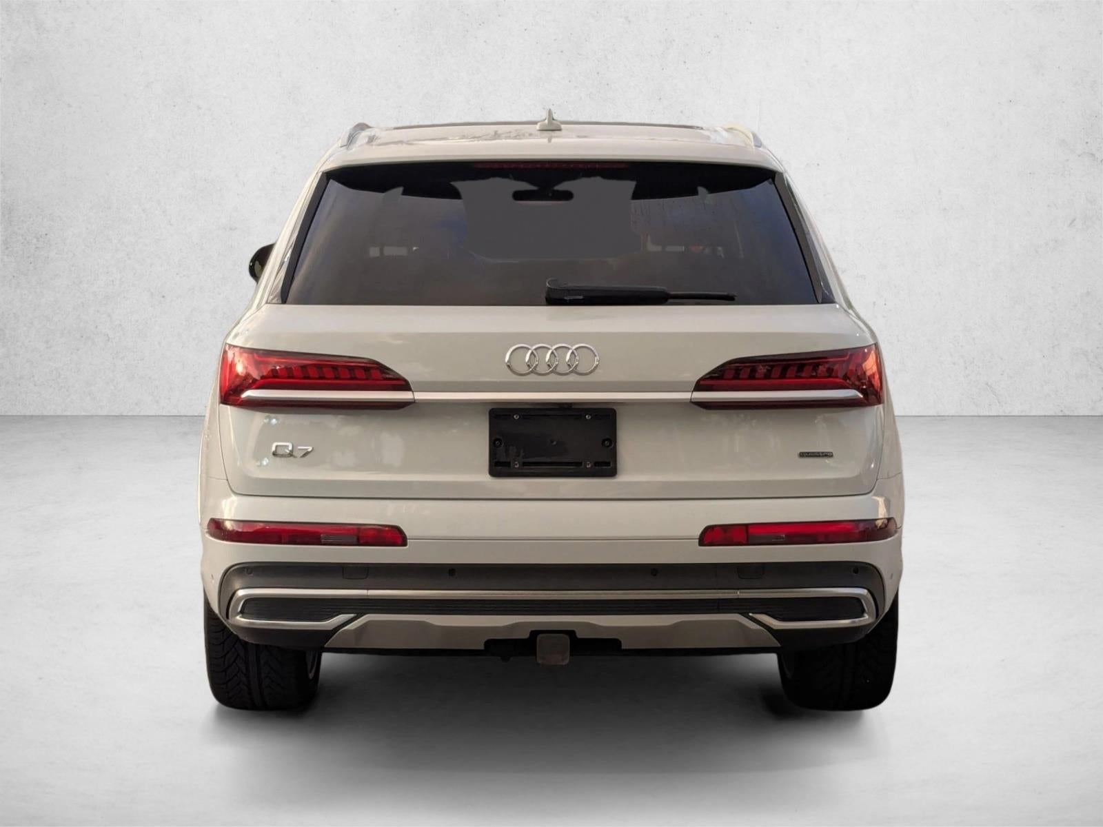 2021 Audi Q7 Premium Plus