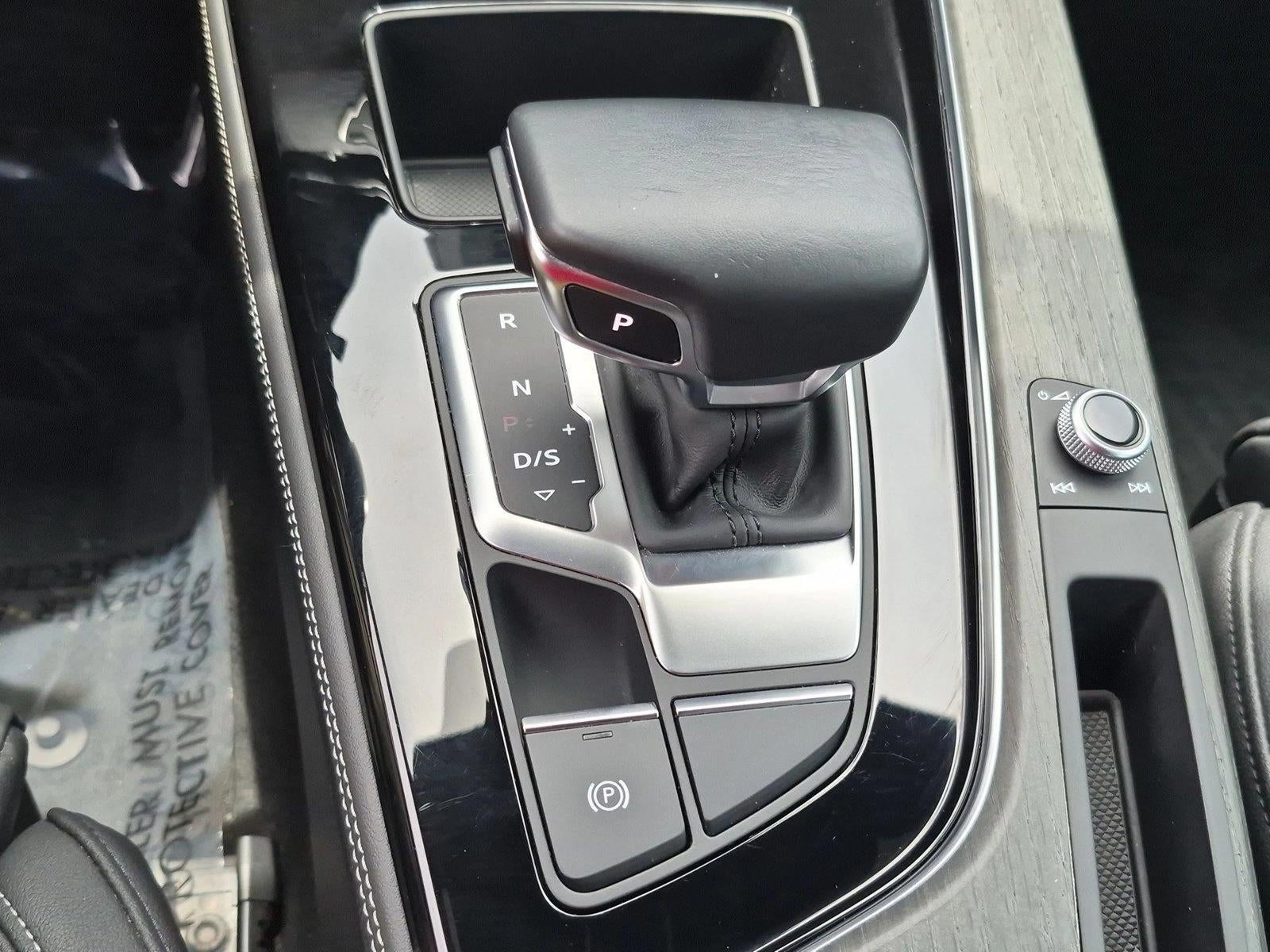 2021 Audi A4 Premium Plus 45 TFSI S line quattro S tronic