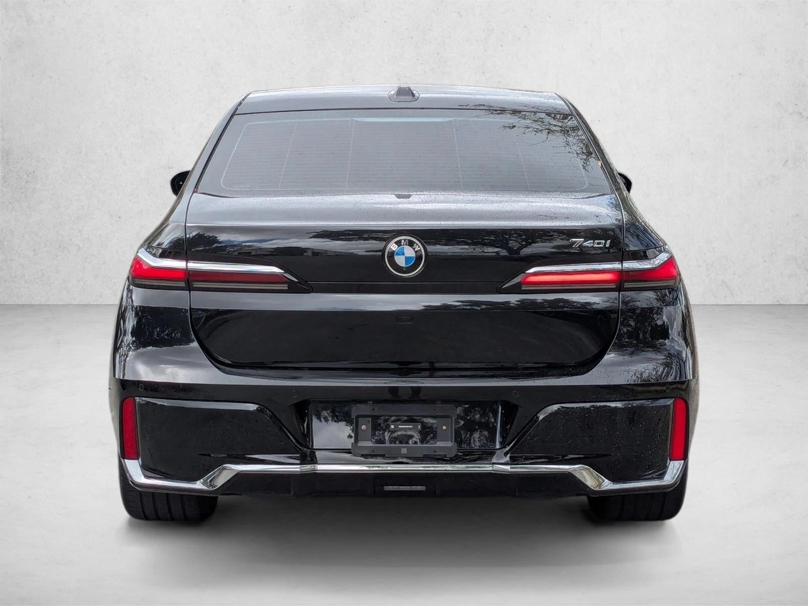 2024 BMW 7 Series 740i