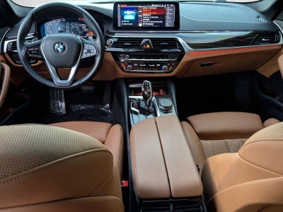 2022 BMW 5 Series 530i