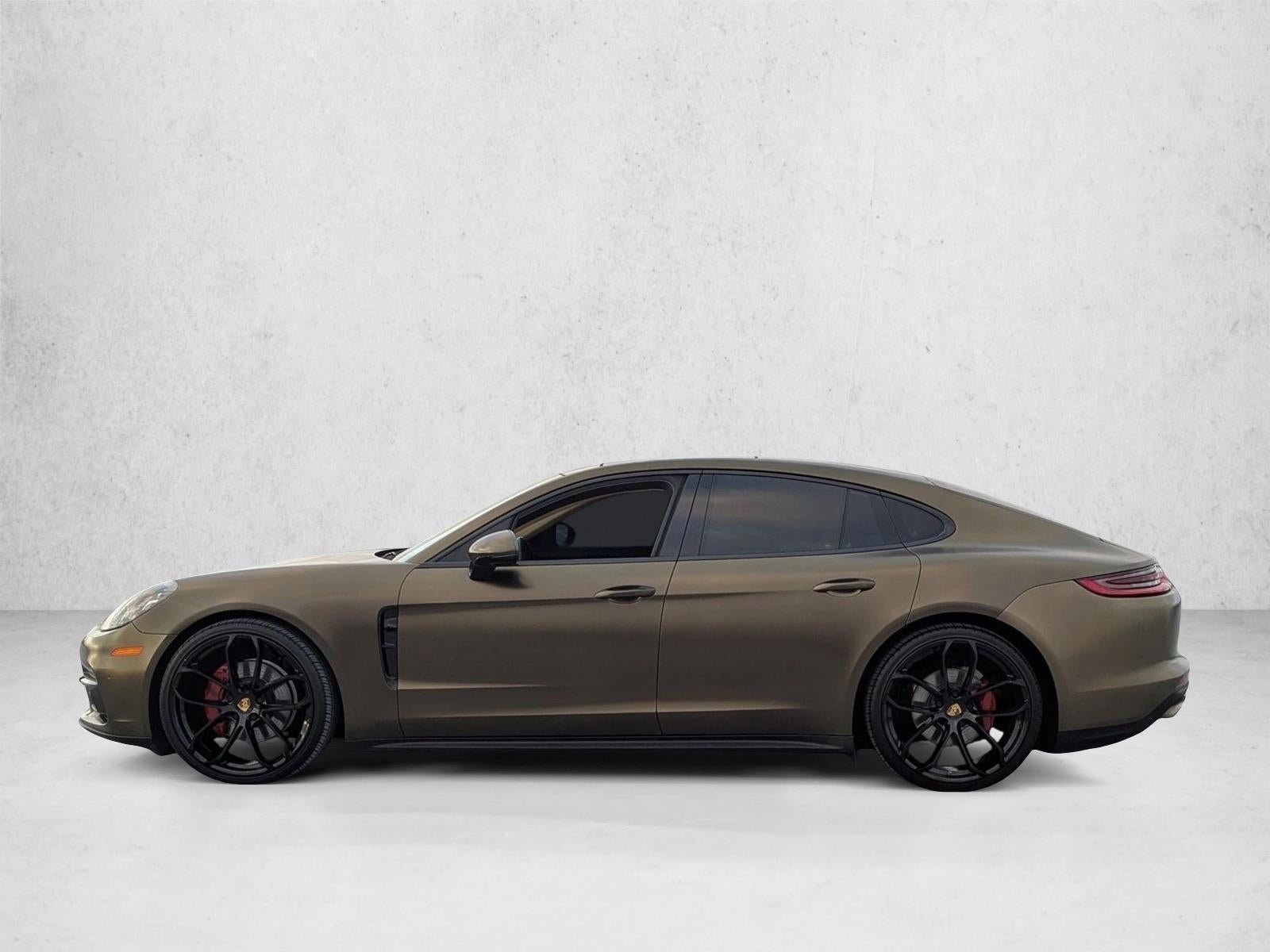 2018 Porsche Panamera Base