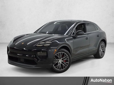 2025 Porsche Macan Electric 4S