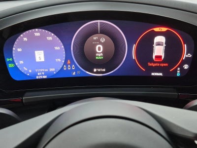 2025 Porsche Macan Electric 4S