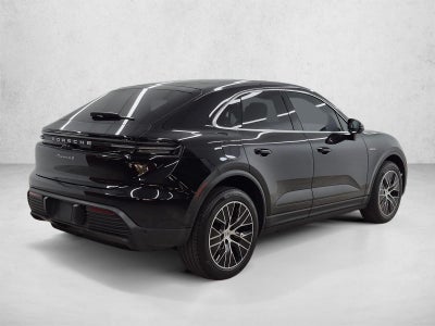 2025 Porsche Macan Electric 4S