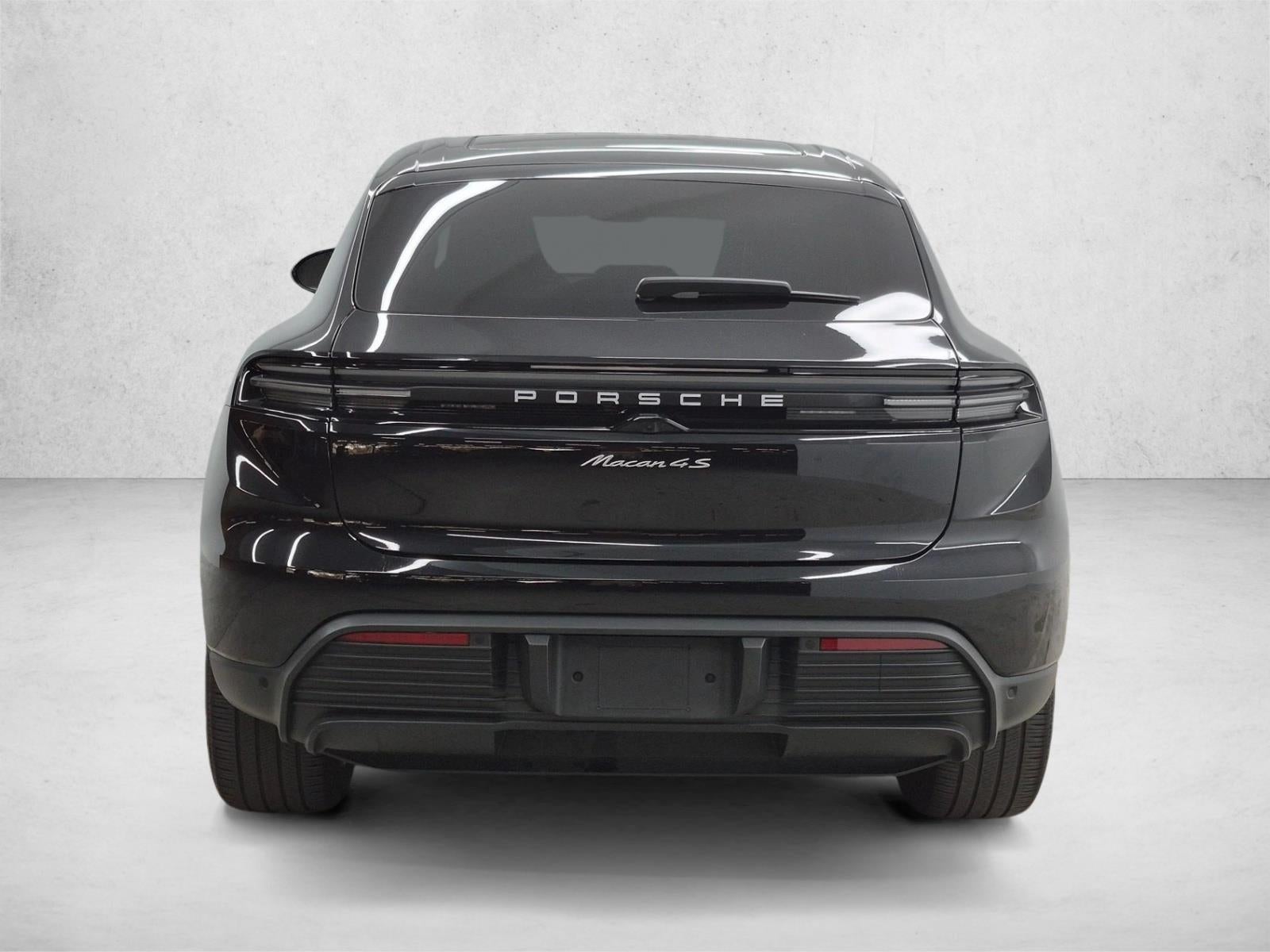 2025 Porsche Macan Electric 4S