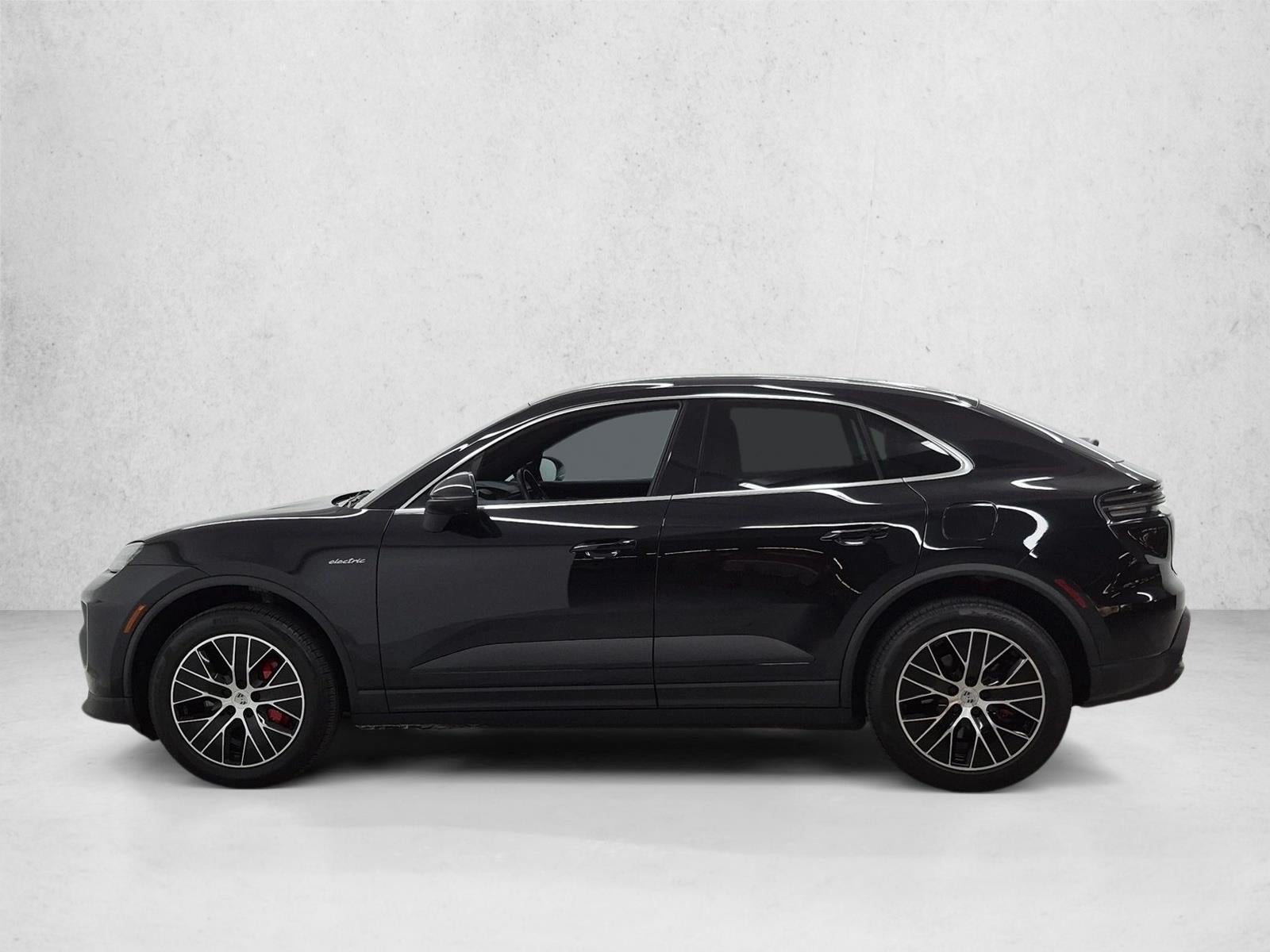 2025 Porsche Macan Electric 4S