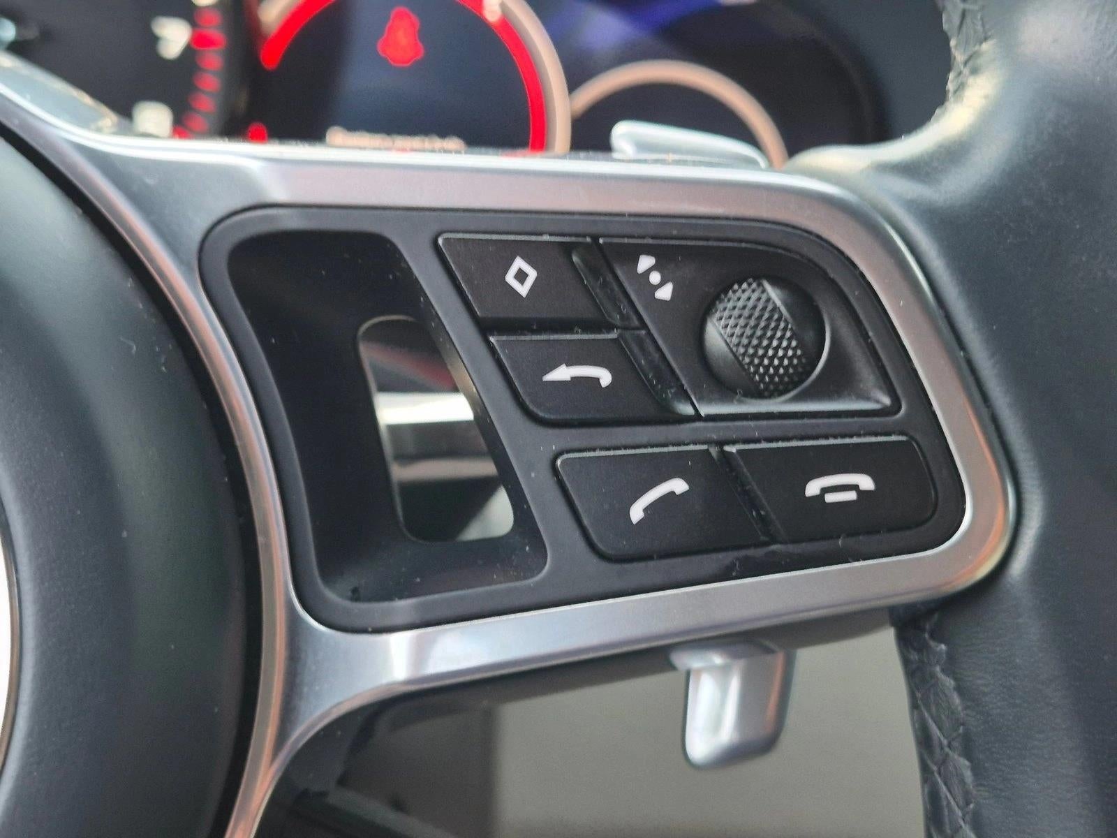 2020 Porsche Cayenne Coupe Base