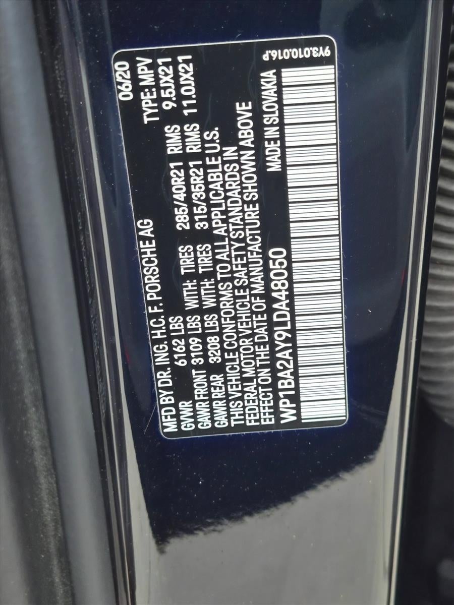 2020 Porsche Cayenne Coupe Base